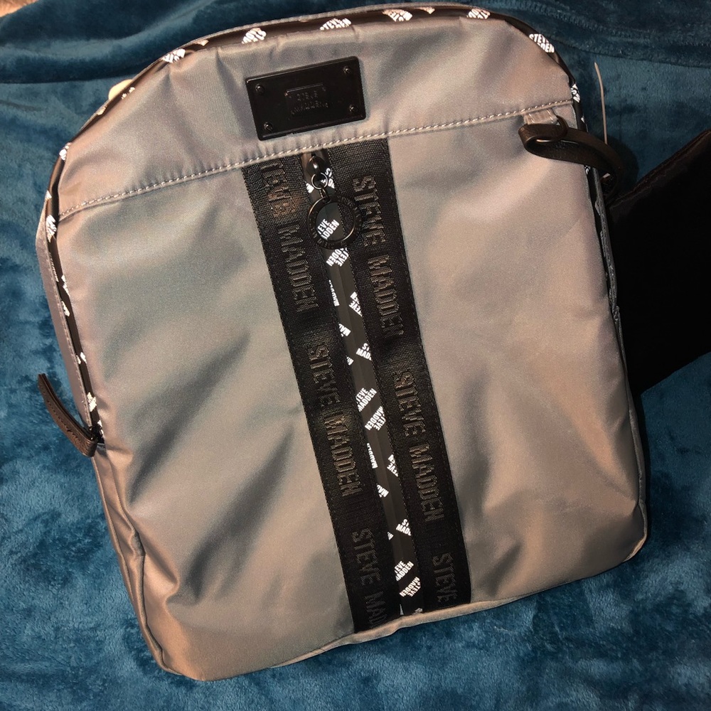 Steve Madden • Backpack & Pouch